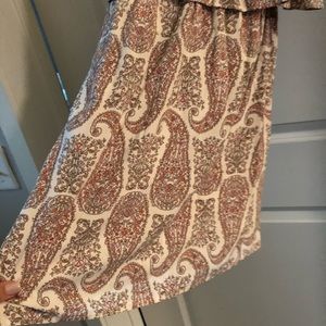 Old Navy Dresses - Pink and white paisley sundress size medium Old Navy Dresses - Pink and white paisley sundress size medium